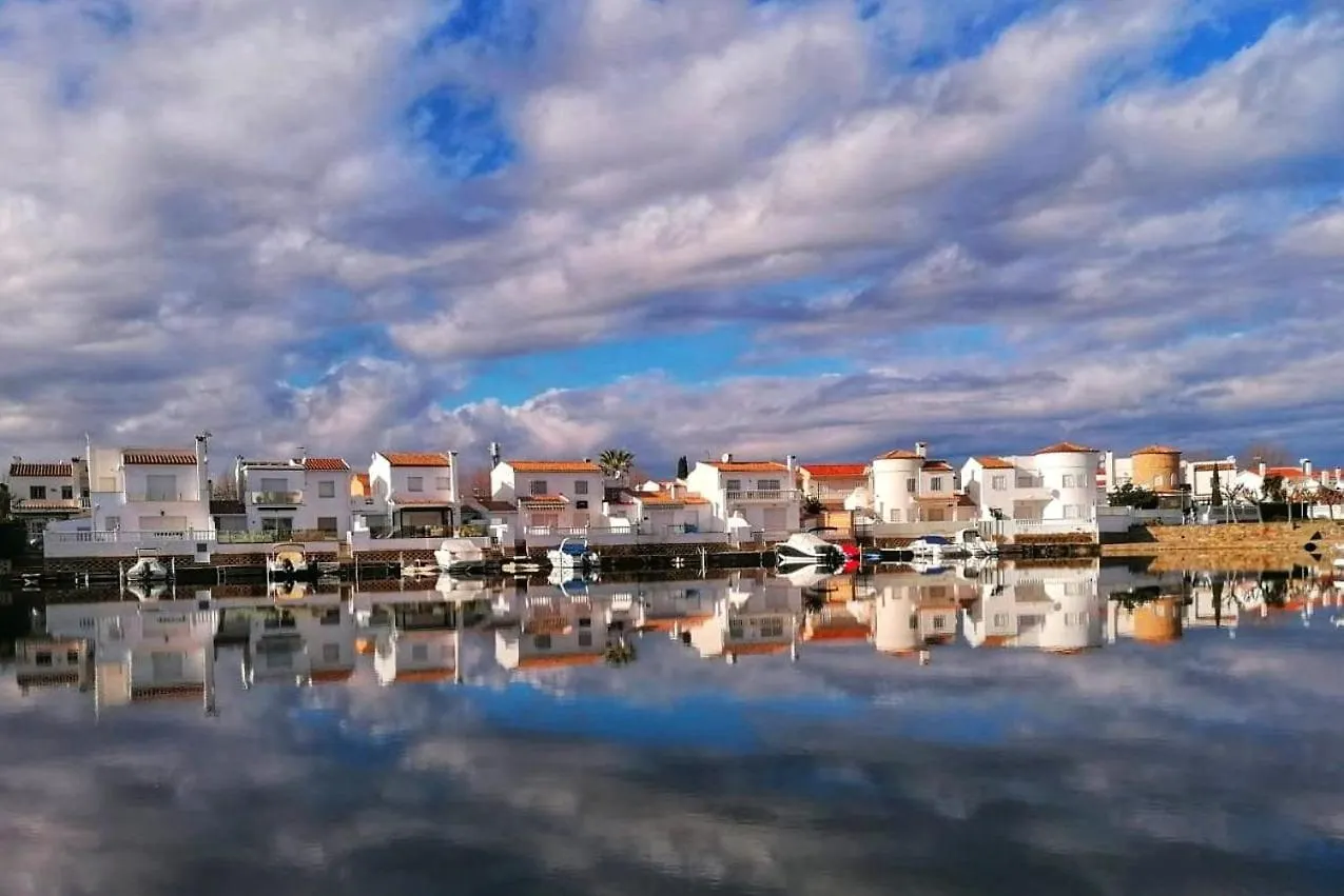 Leon Inmo Apartment Regina - 15762 Empuriabrava
