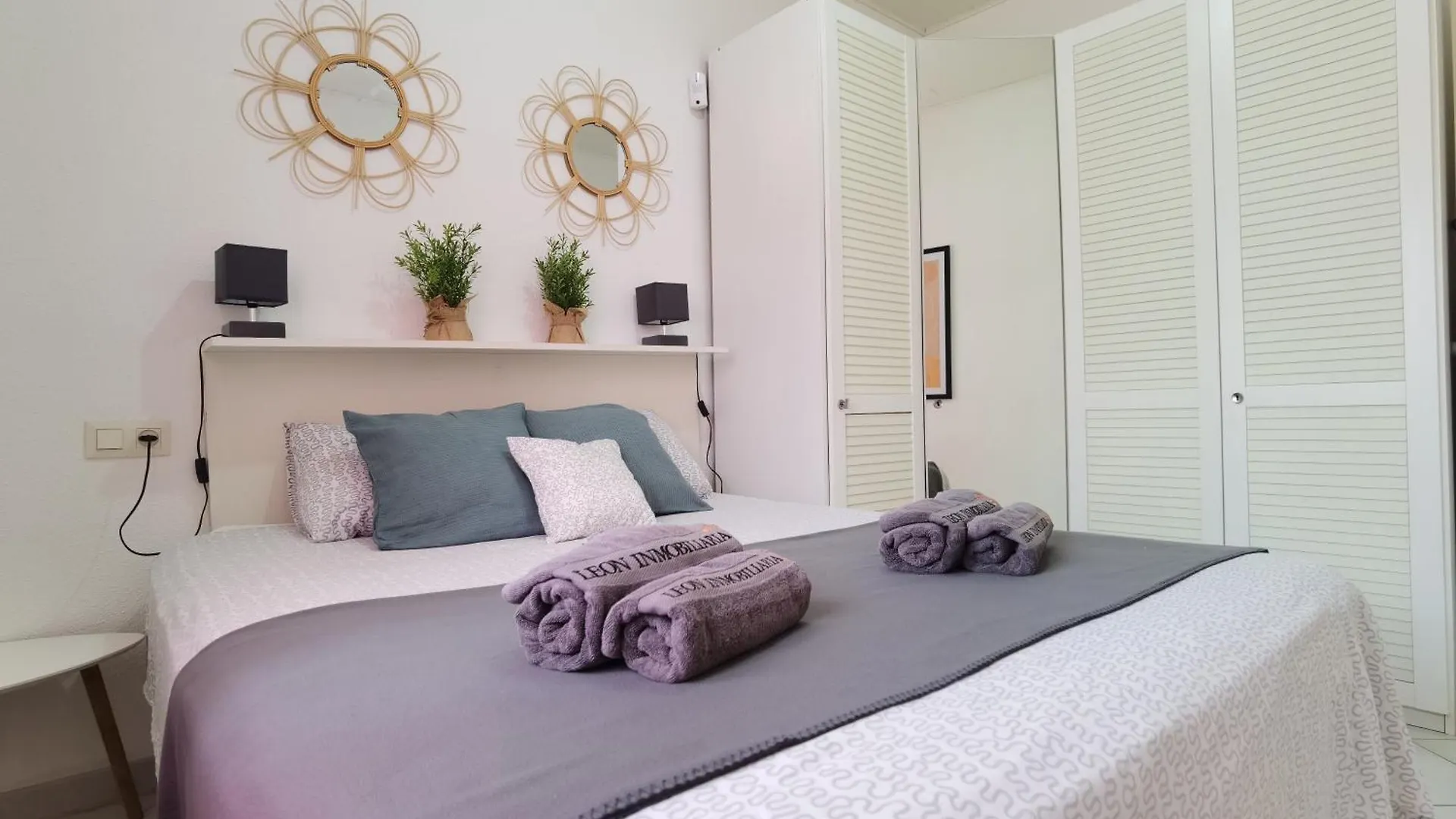 Leon Inmo Apartment Regina - 15762 Empuriabrava Spanien